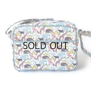 画像1: 通園バッグ　ショルダーバッグ　幼稚園バッグ：リバティ・キュー・フォー・ザ・ズー（ライトブルー）　 おしゃれ かわいい