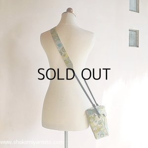 画像4: カメラケース 一眼レフ　ミラーレス 5サイズ　リバティ・スモールスザンナ（イエロー）おしゃれ　かわいい ※アクリル・コーティング・オプション対応　Canon EOS Kiss M, X9i, X9, X8i, M100, Nikon D5600, D5300, D3400, LUMIXGF9, OLYMPUS OM-D E-M10 Mark III, Sony a6300