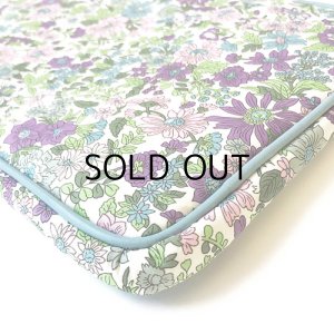 画像2: ノートパソコンケース  リバティ  エミリー（パープル）　コーティングタイプ Mac book Pro 13 インチ, Mac book Air 13インチ, Surface laptop 13.5インチ　おしゃれ　かわいい