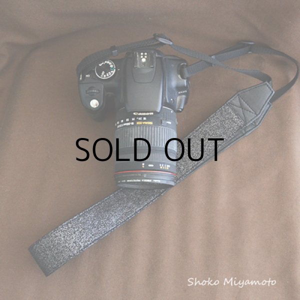 画像1: 一眼レフカメラストラップ： おしゃれ かわいい：ブラック・シルバー・ラメ・リネン