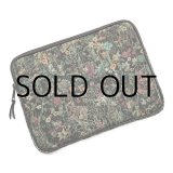 画像: ノートパソコンケース  リバティ  ワイルドフラワー（ダークブラウン）　コーティングタイプ Mac book Pro 13 インチ, Mac book Air 13インチ, Surface laptop 13.5インチ　おしゃれ　かわいい